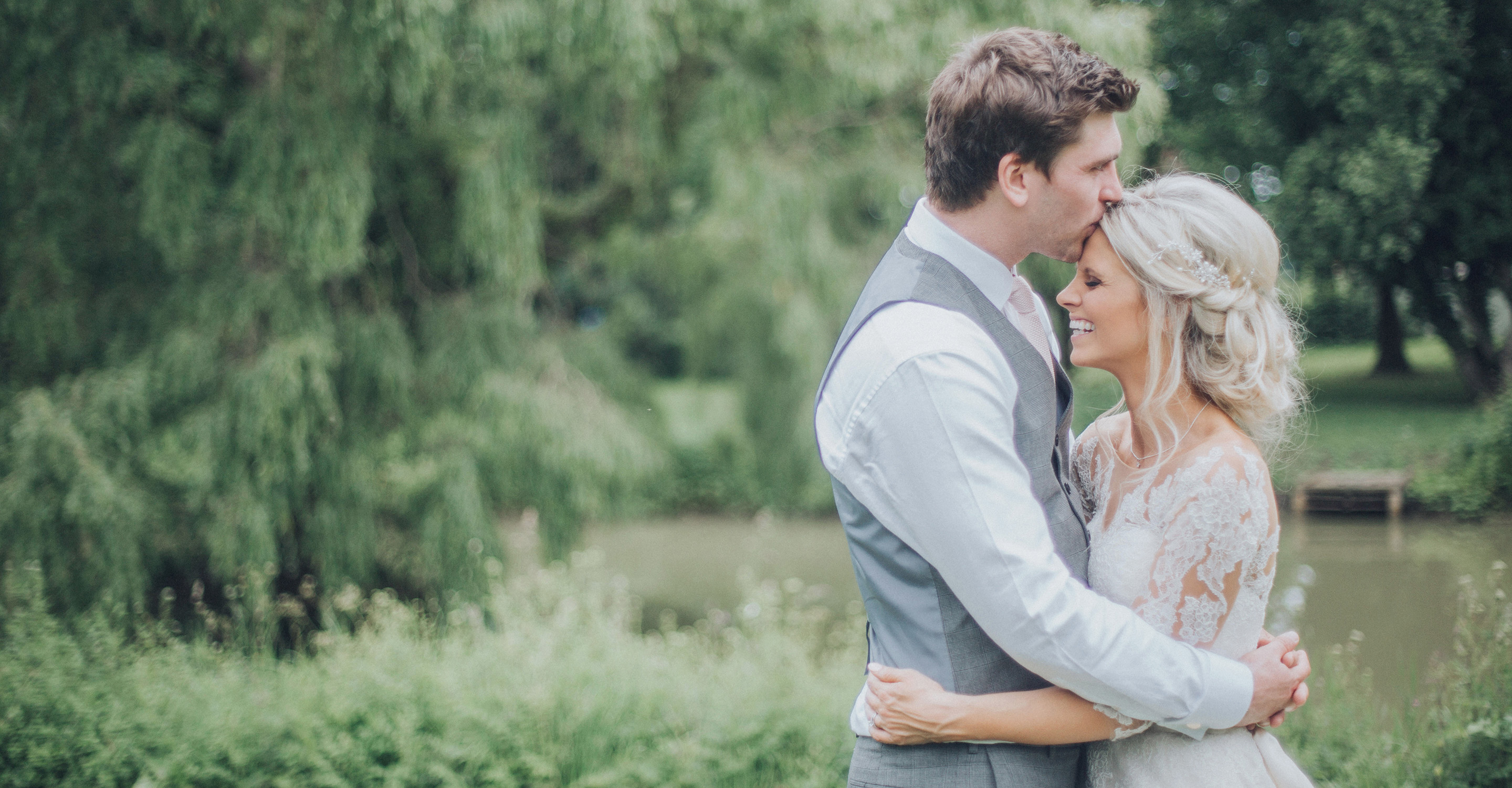 dornton house hall wedding photography bride groom