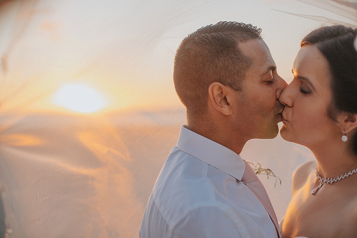 beach wedding photographer