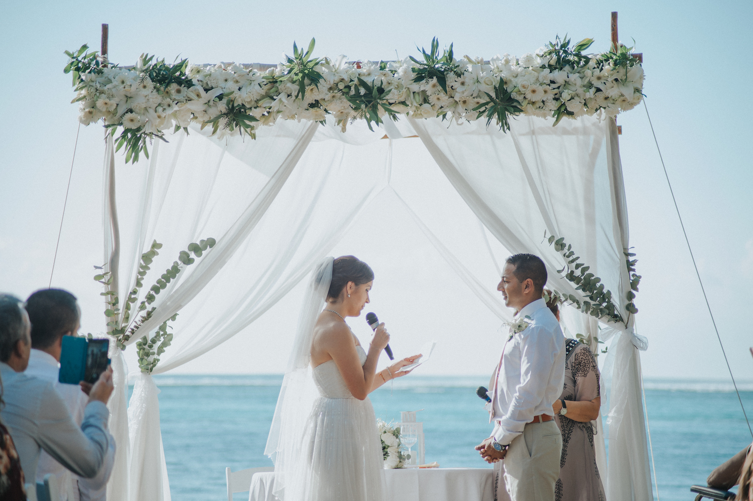 destinaton outdoor wedding venue beach