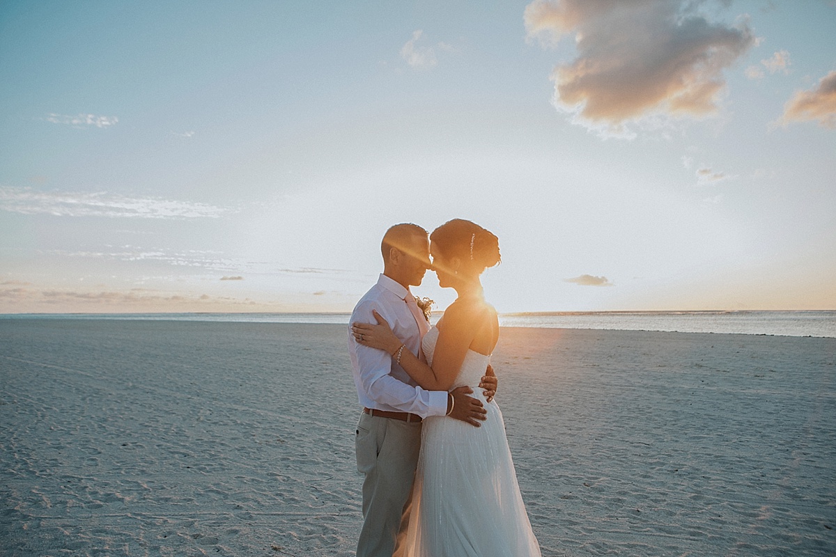 beach sunset destination wedding photography mauritius