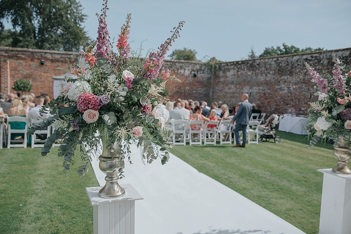 outdoor wedding ceremony braxted park