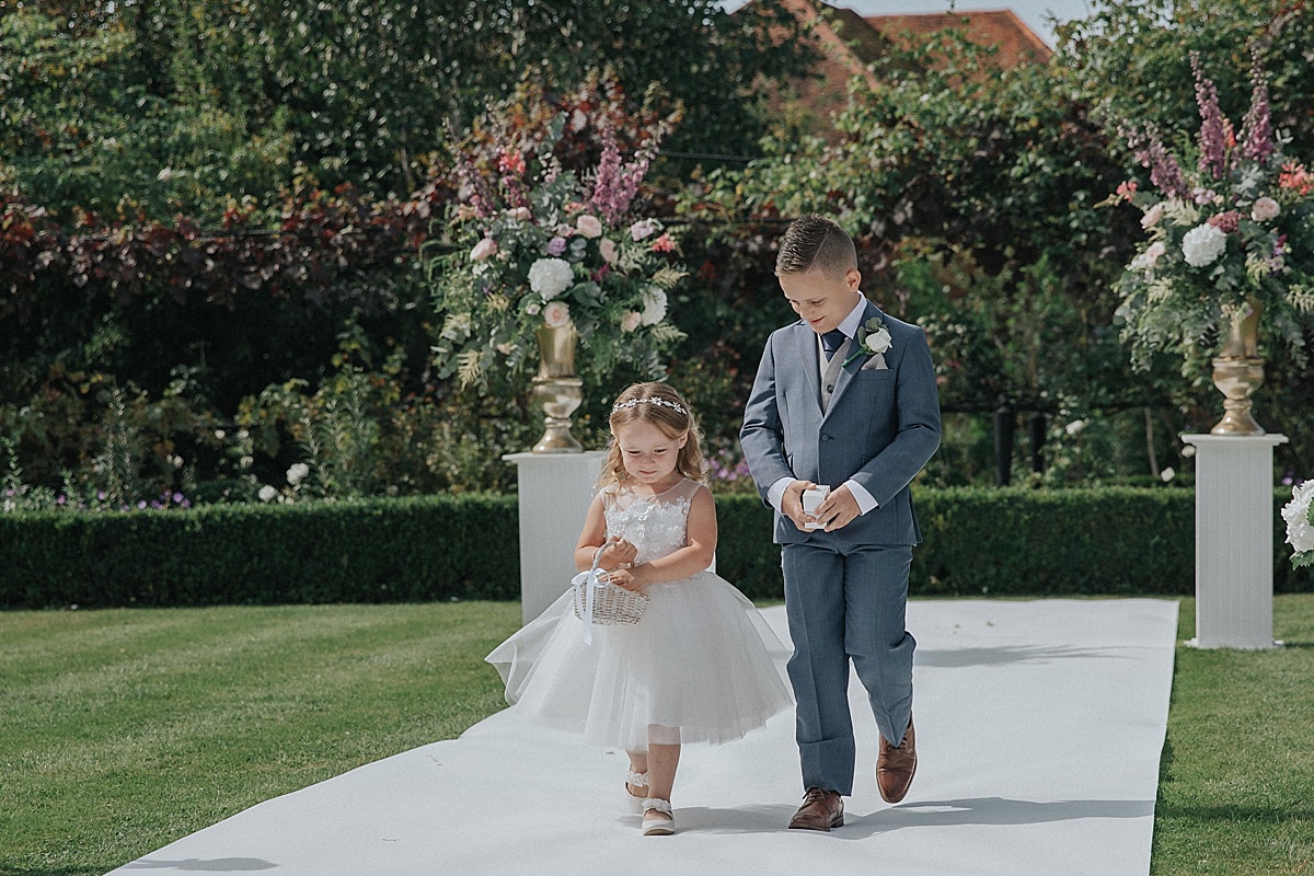 outdoor wedding ceremony braxted park